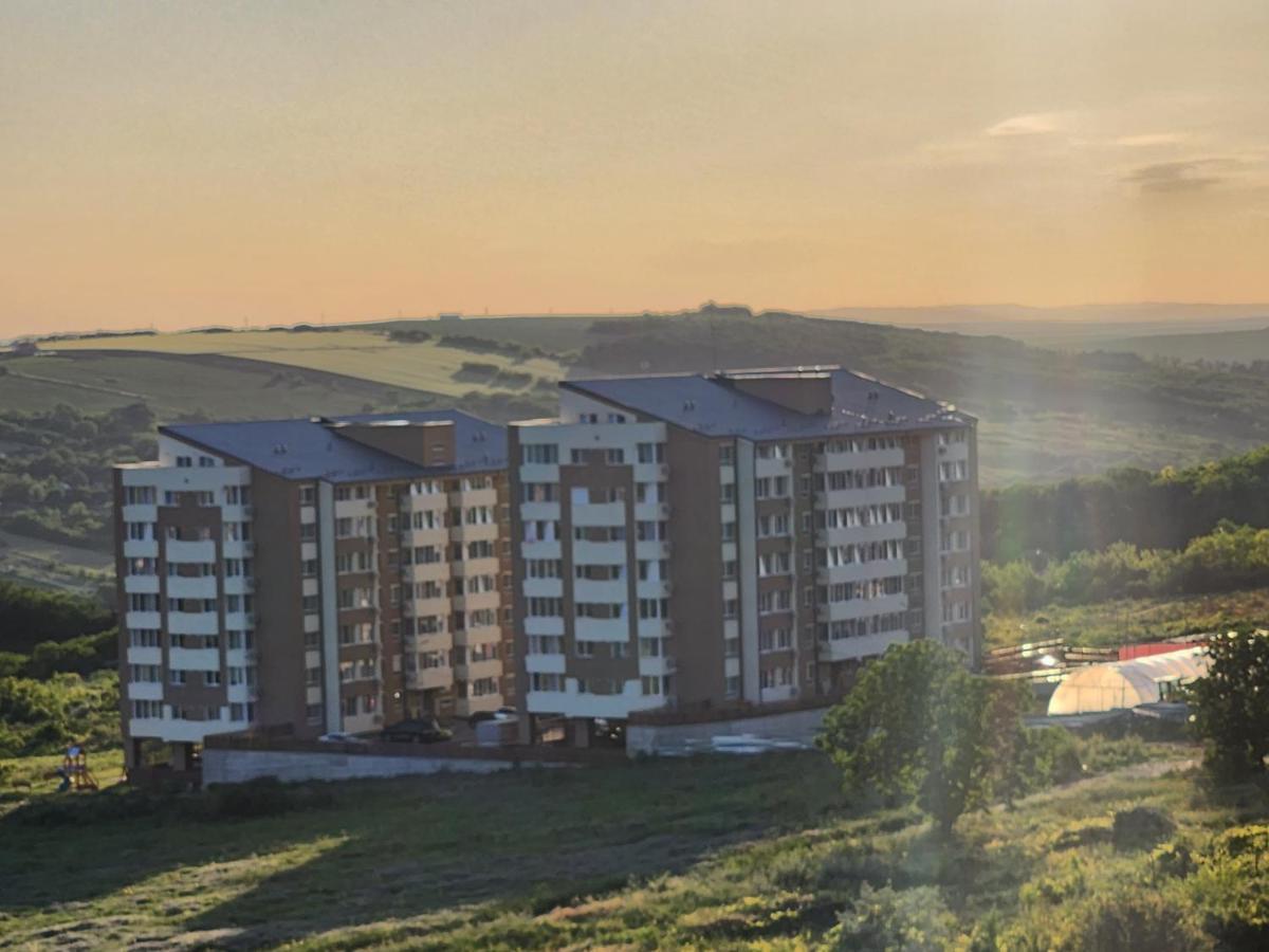 Sunrise New Copou Apartments Jászvásár Kültér fotó